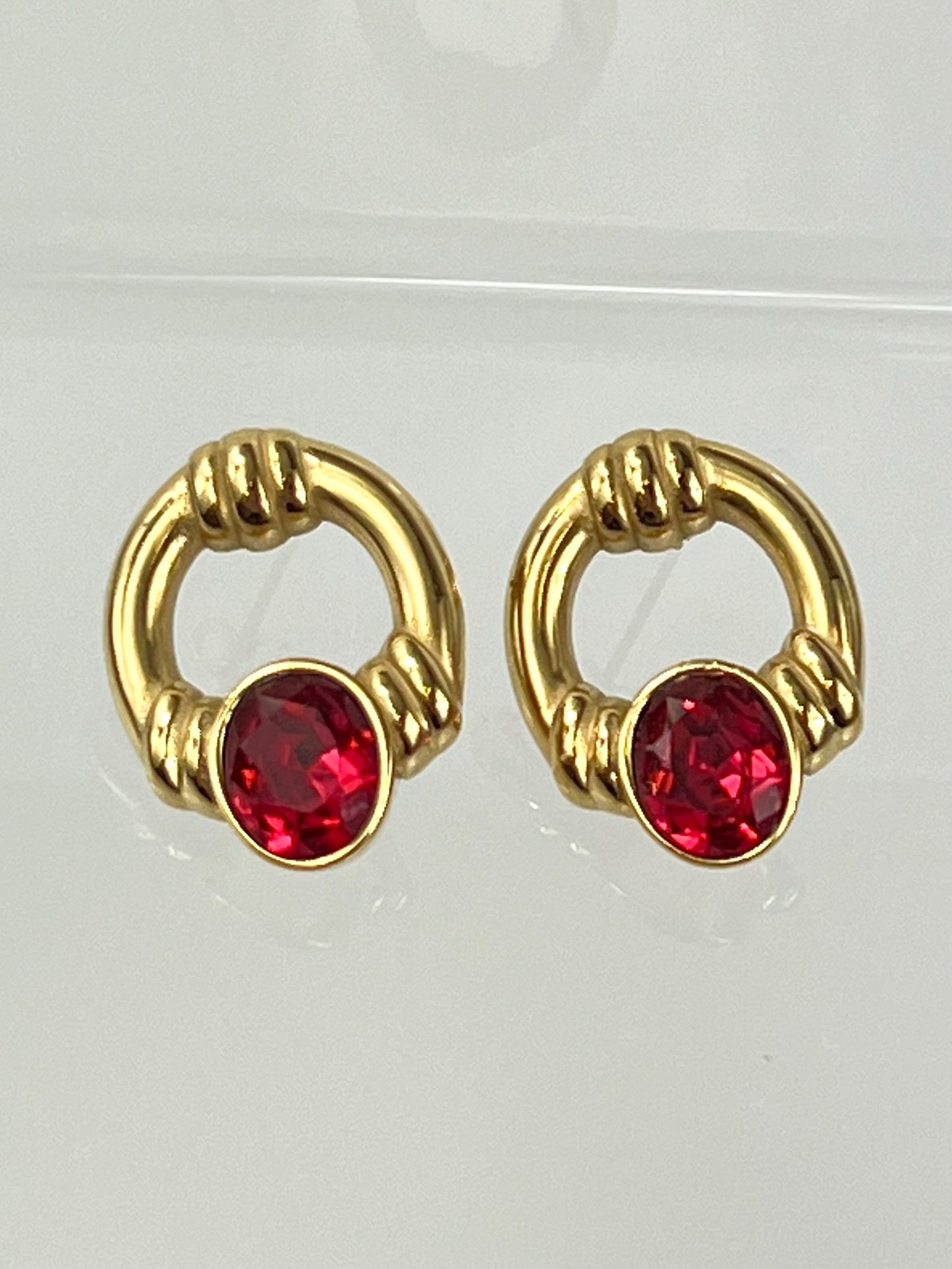 Valencia Earrings Red